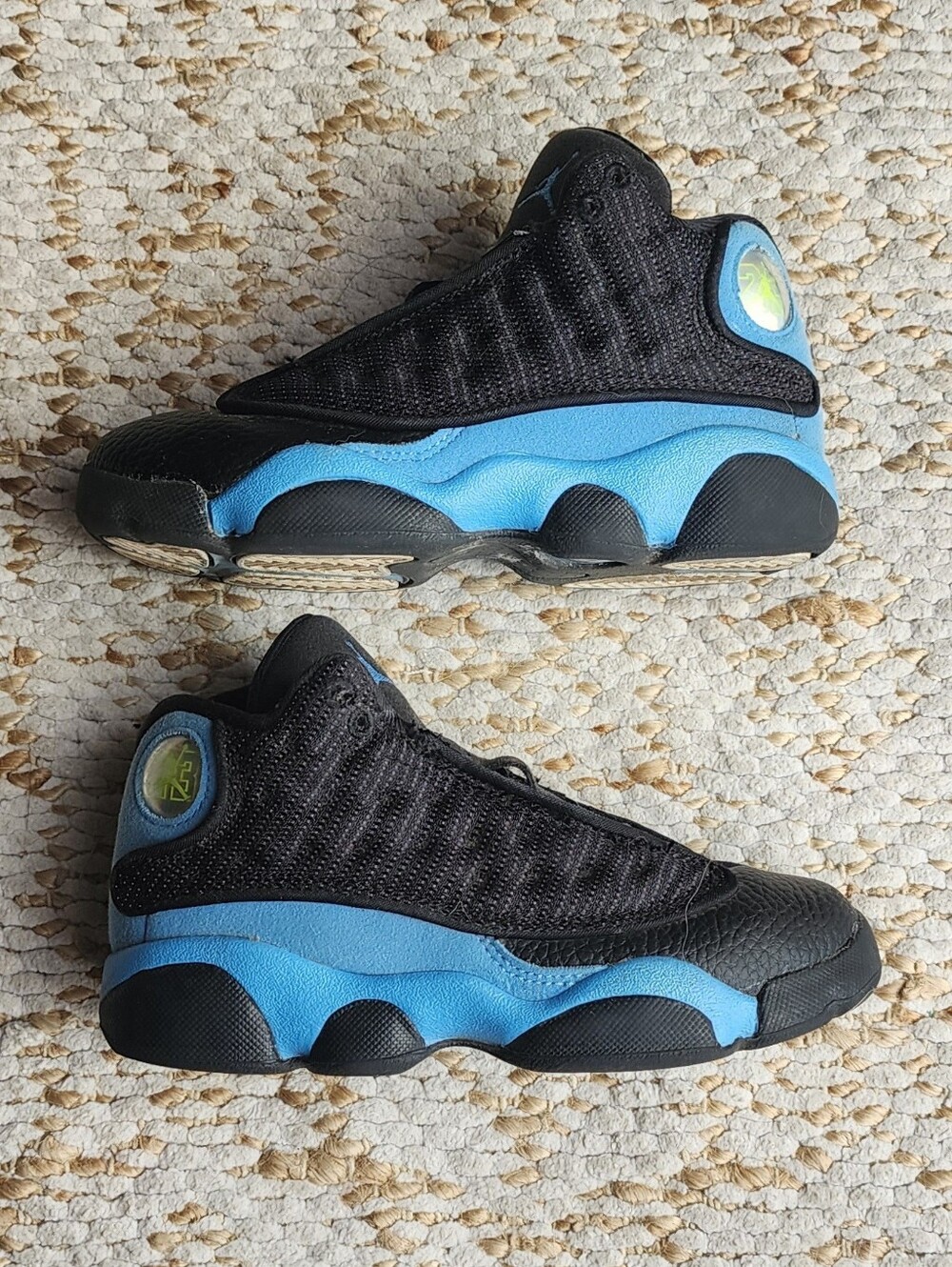 Jordan 13 Retro University Blue Black